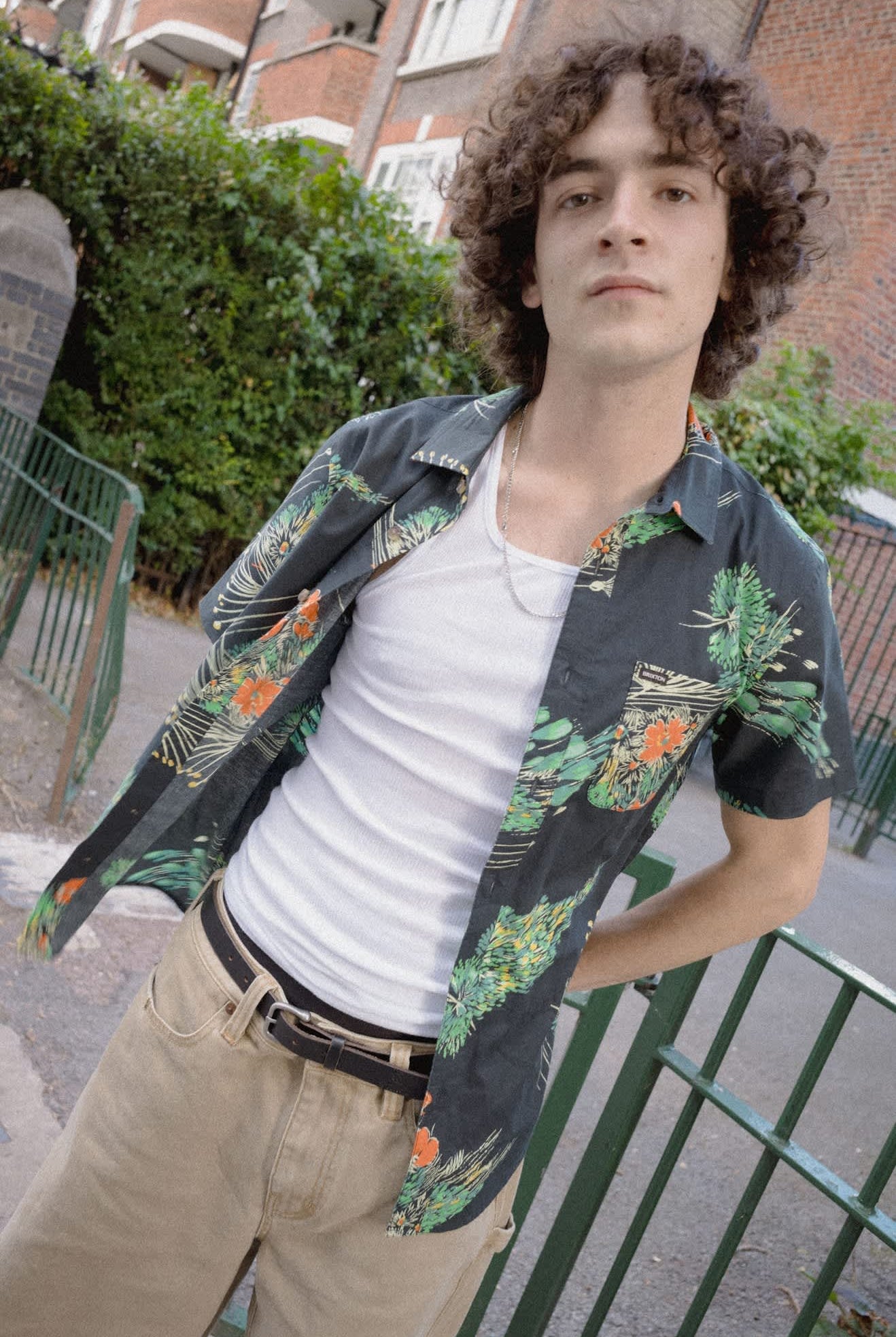 Men's Charter Print Shirt in the color Black/Floral - Men's Lifestyle image