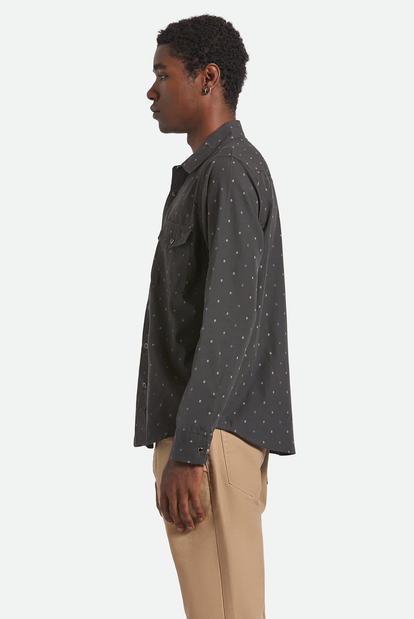 Men's Wayne Western L/S Shirt in the color Asphalt Black - Men's Side View
