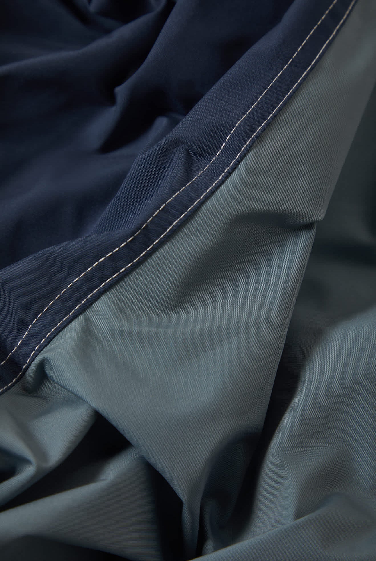 Men's Classic Trunk 17" in the color Washed Navy/Trooper - Additional Laydown image