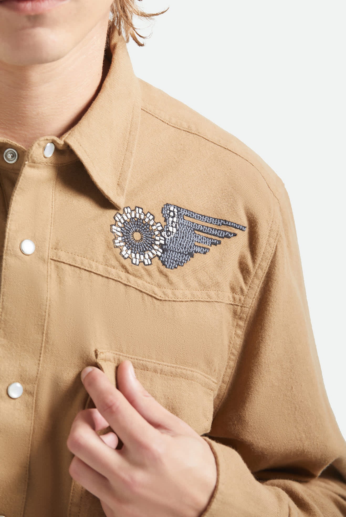 Men's Waylon Lightweight Overshirt in the color Khaki - Additional Fit image