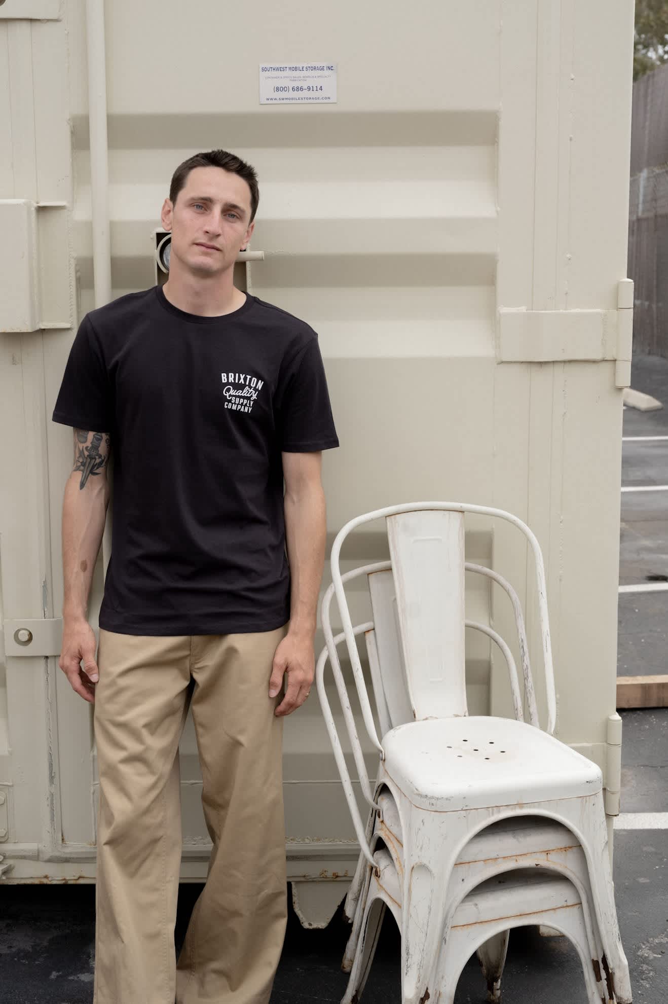 Men's Hubal S/S Tailored T-Shirt in the color Black - Men's Front View
