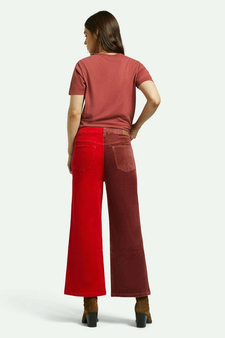 
       Women&#39;s Back Fit Image | Margo Cropped 5-Pocket Pant - Cowhide/Mars Red Cord
     