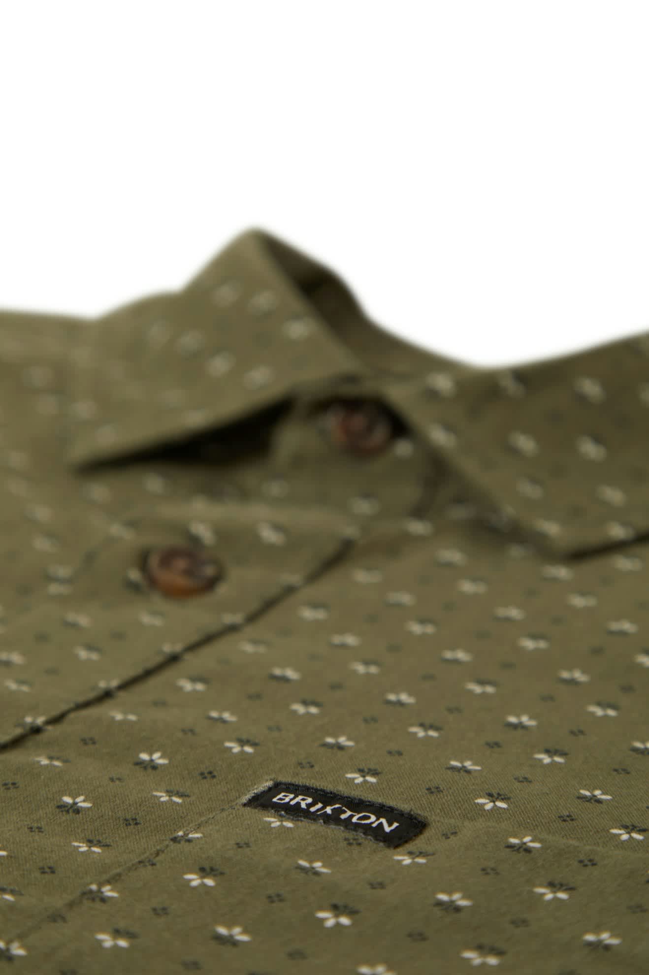 
       Men&#39;s Charter Print S/S Shirt in the color Ivy Green/Micro Floral - Additional Laydown image
     