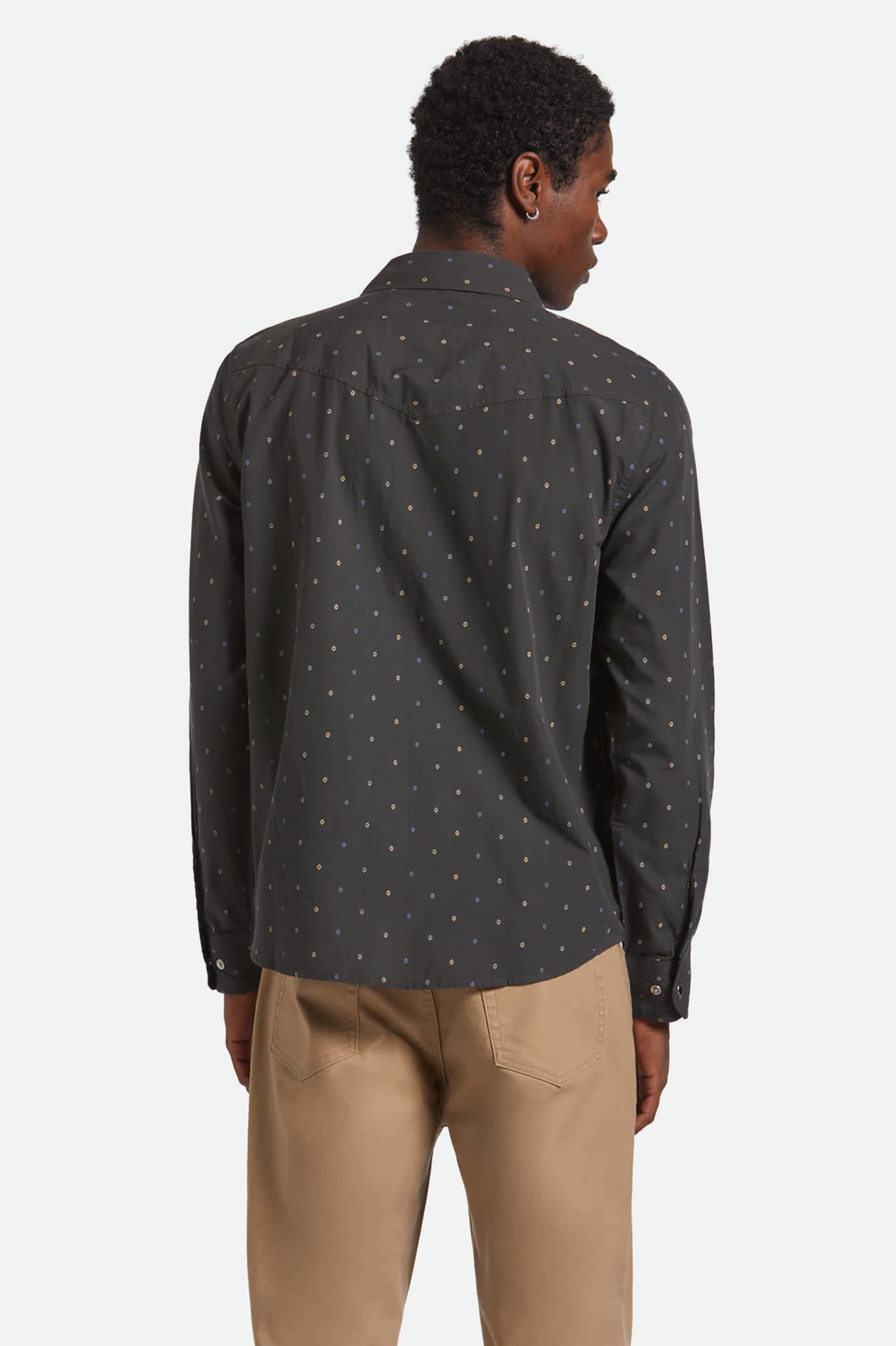 Men's Wayne Western L/S Shirt in the color Asphalt Black - Men's Back View