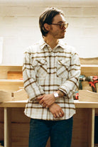 Men's Lifestyle 1 | Bowery Heavyweight L/S Flannel - Beige/Off White/Desert Palm