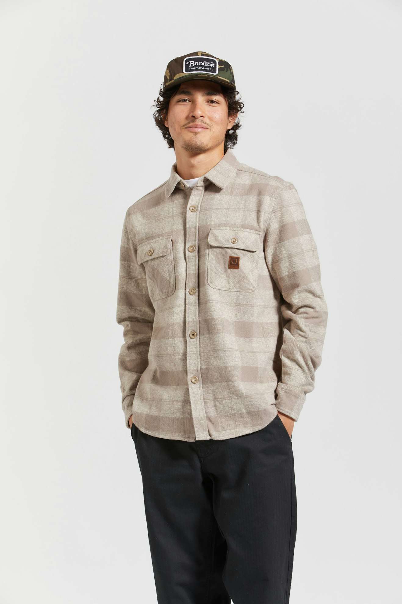 
       Men&#39;s Fit, front | Bowery Heavyweight L/S Flannel - Off White/Cinder Grey
     