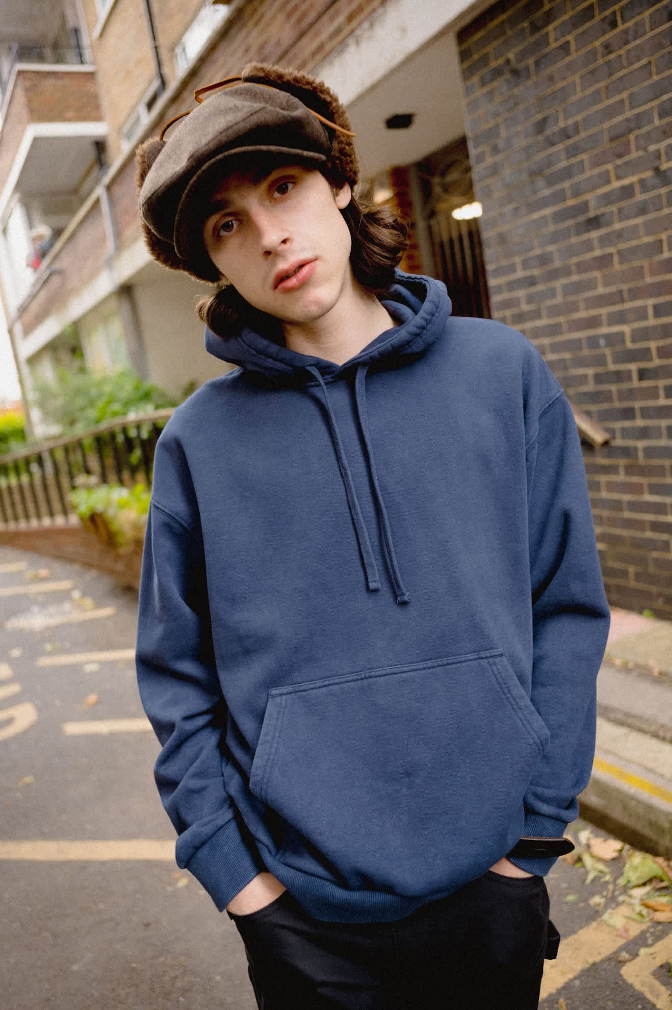 Men's Brixton Baseline Hood Fleece in the color Washed Navy Vintage Wash - Men's Lifestyle image