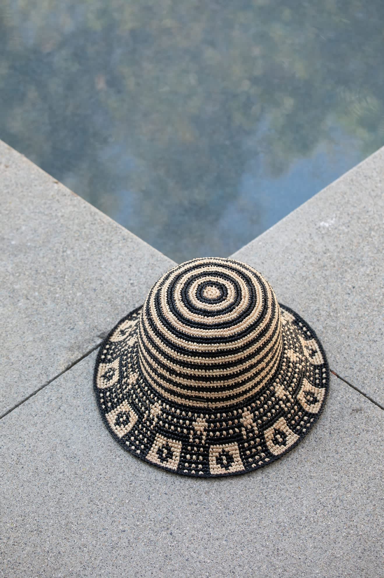 Women's Redding Packable Straw Bucket Hat in the color Black/Natural - Additional Laydown image