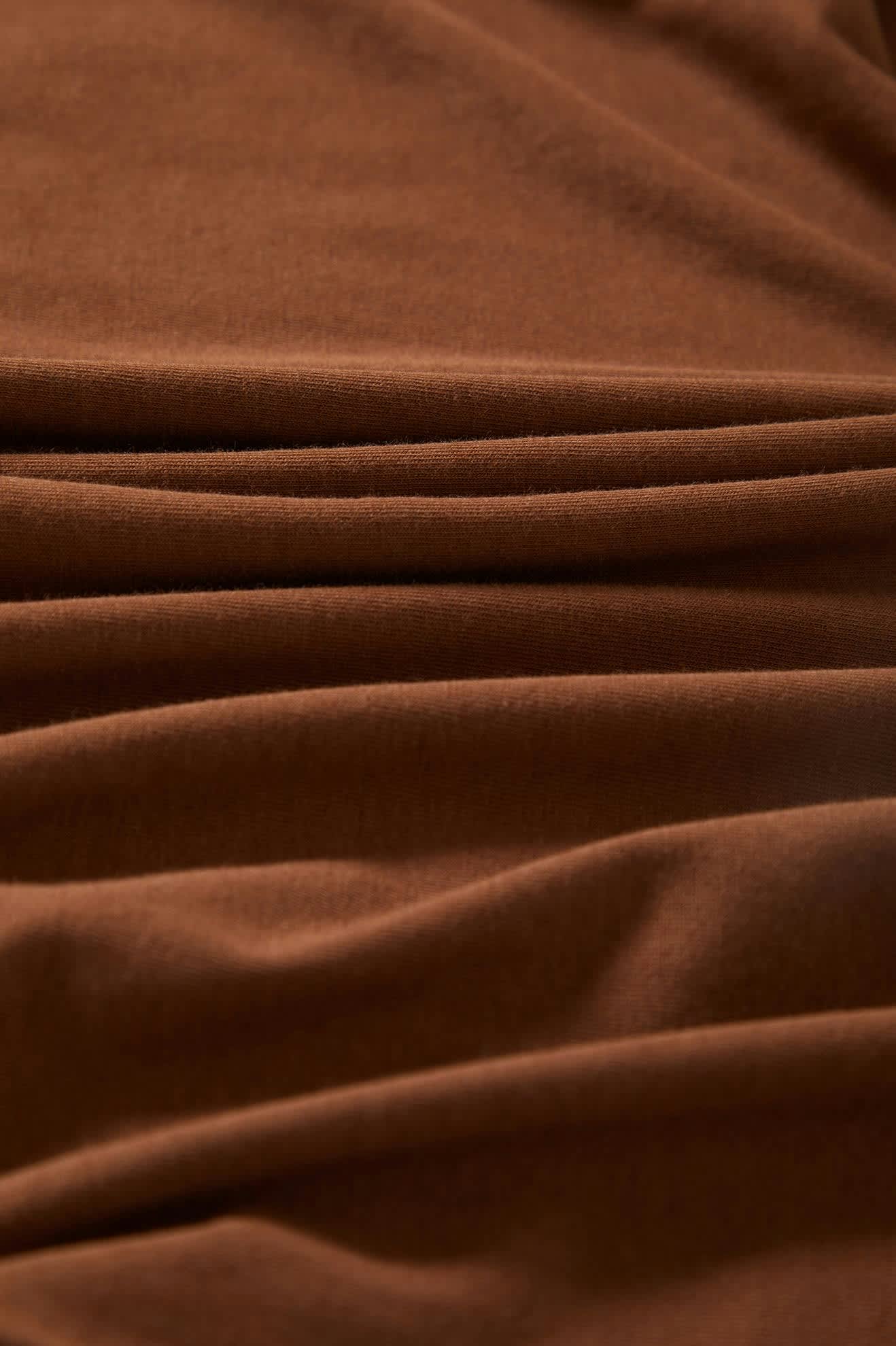 Men's Woodburn Tank Top in the color Pinecone Brown/Hazelnut - Additional Laydown image