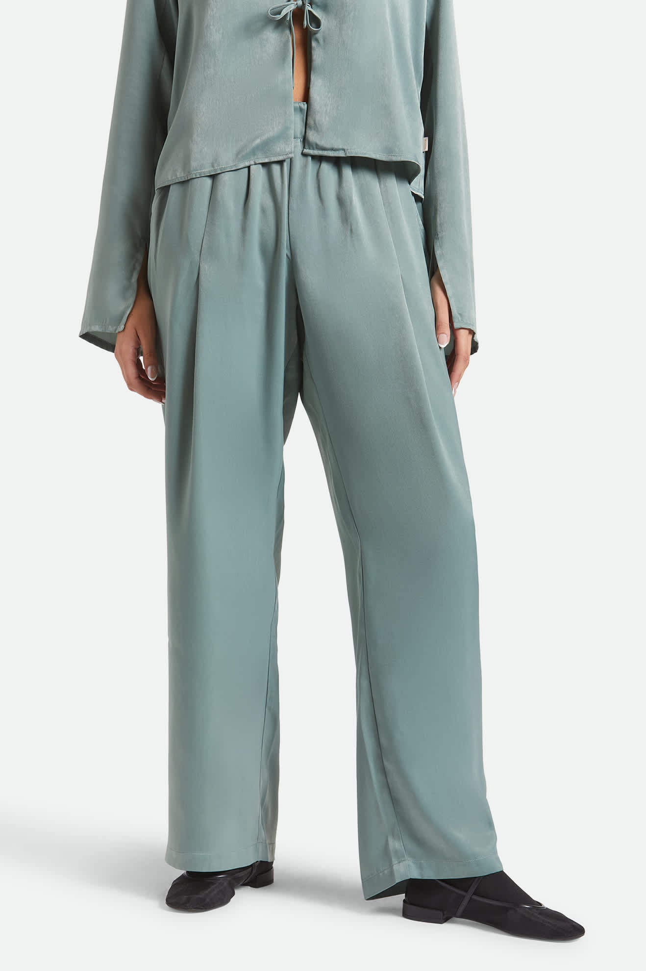 Women's Soho Silky Pant in the color Blue Green Shine - Women's Front View