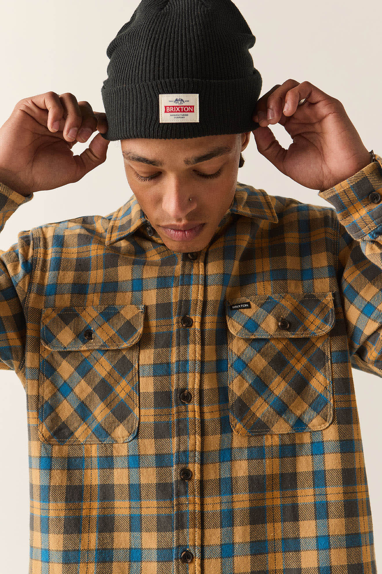 Men's Bowery Flannel in the color Khaki/Blue - Additional Fit image