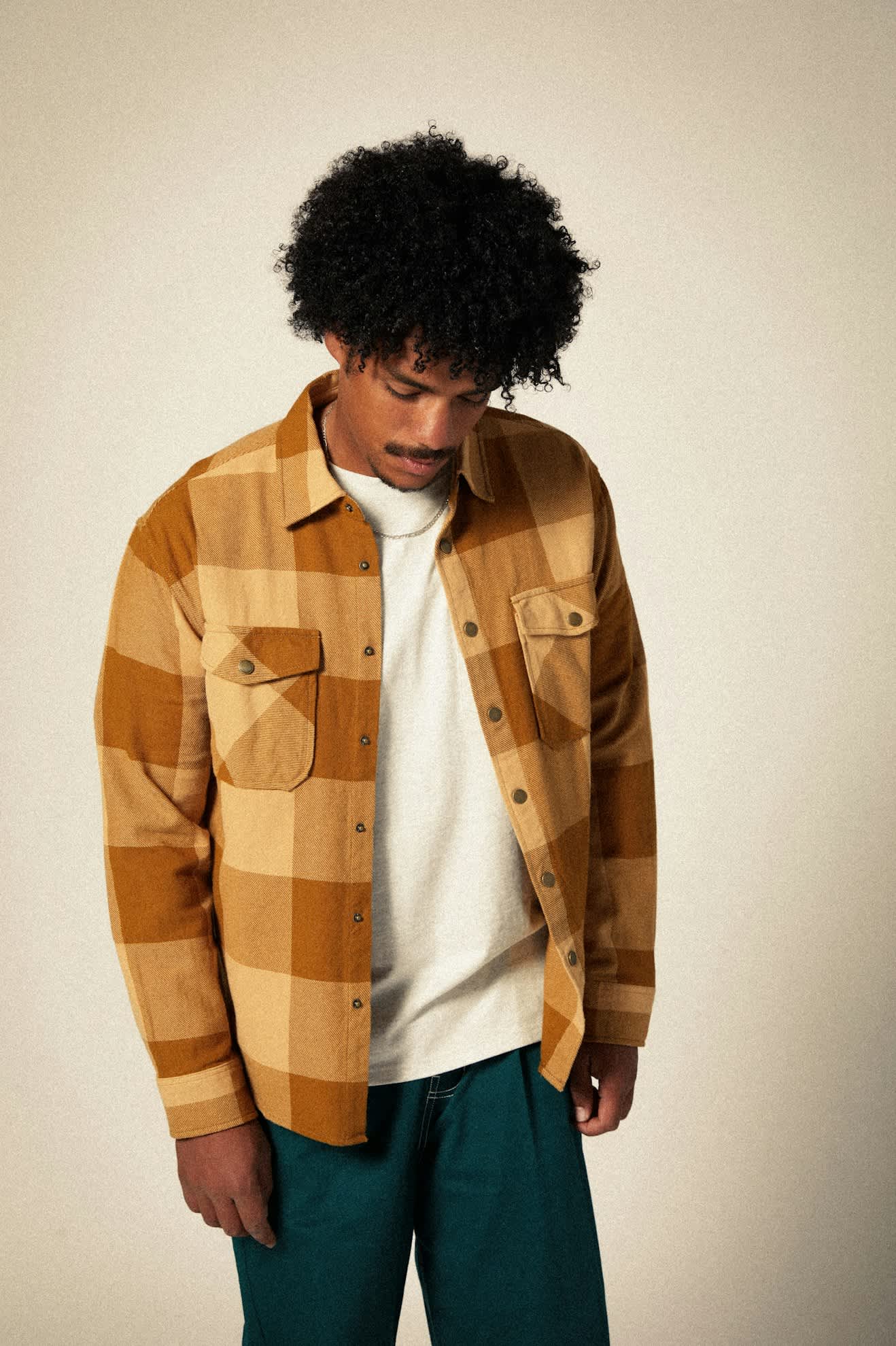 
       Men&#39;s Selden L/S Flannel in the color Washed Copper/Curry Buffalo - Additional Fit View
     