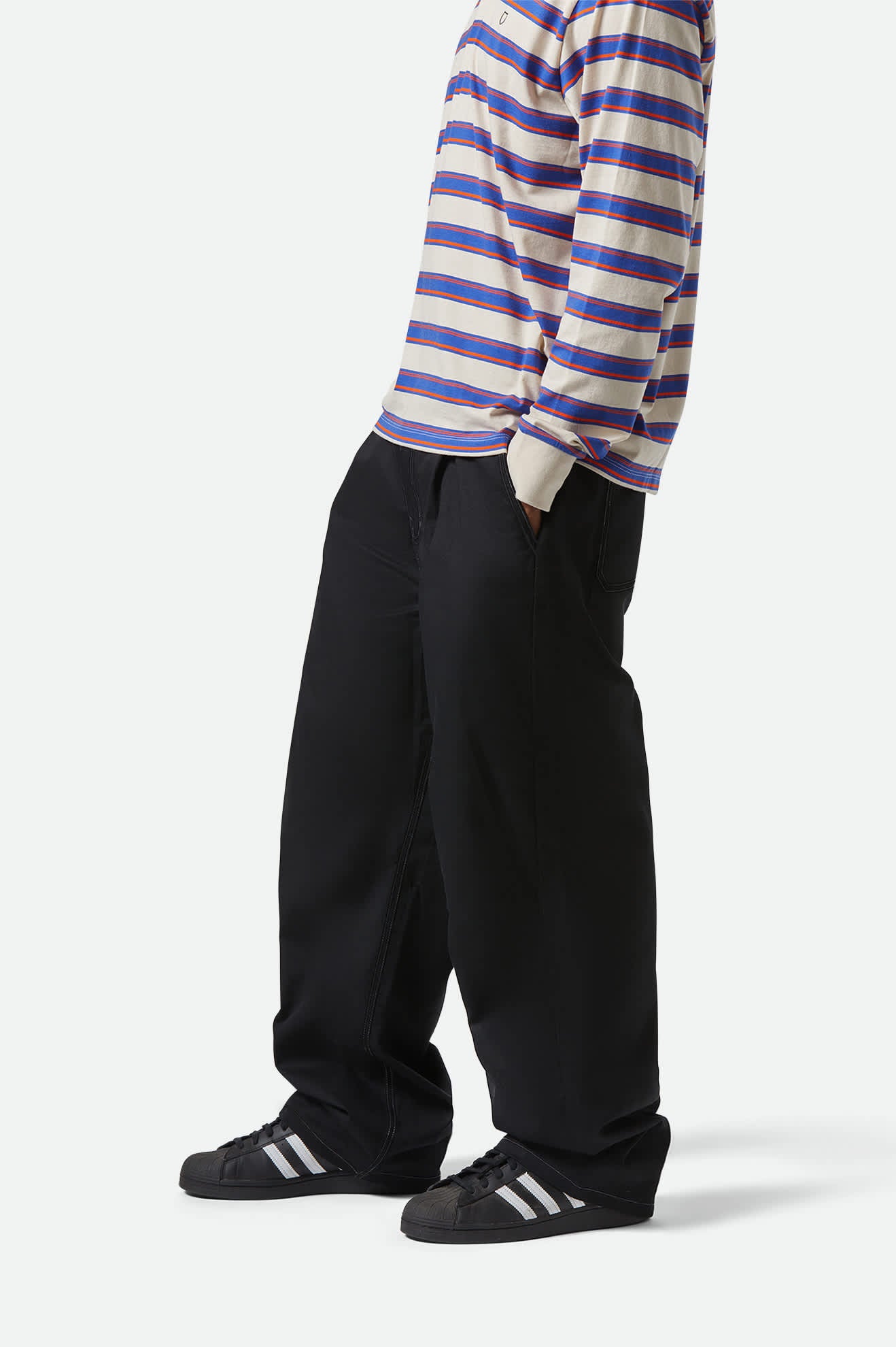 
       Men&#39;s Baggy Skate Pant in the color Black - Men&#39;s Side View
     