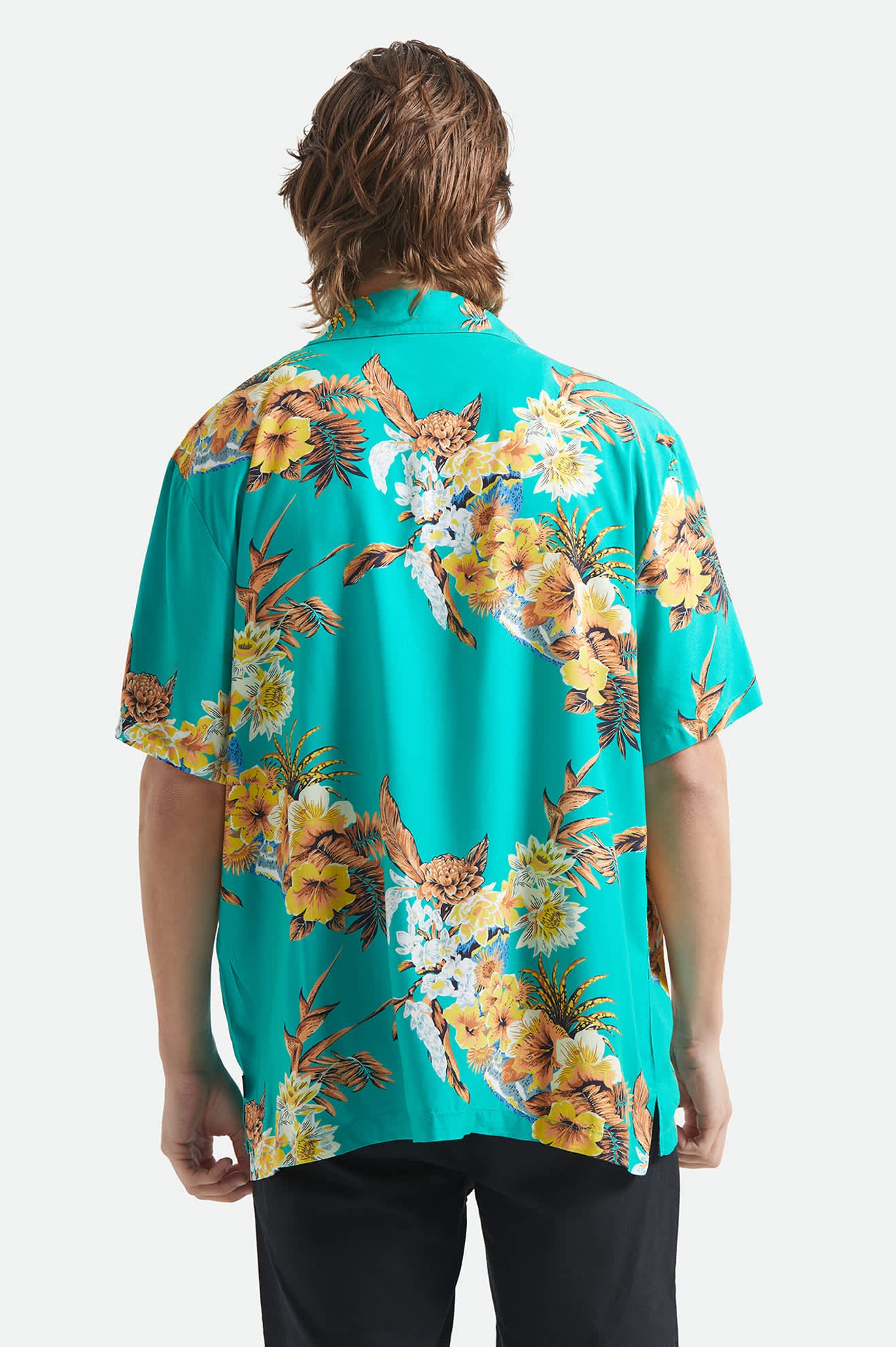 Men's Bunker Vacation Short Sleeve Camp Collar Shirt in the color Retro Green - Men's Back View