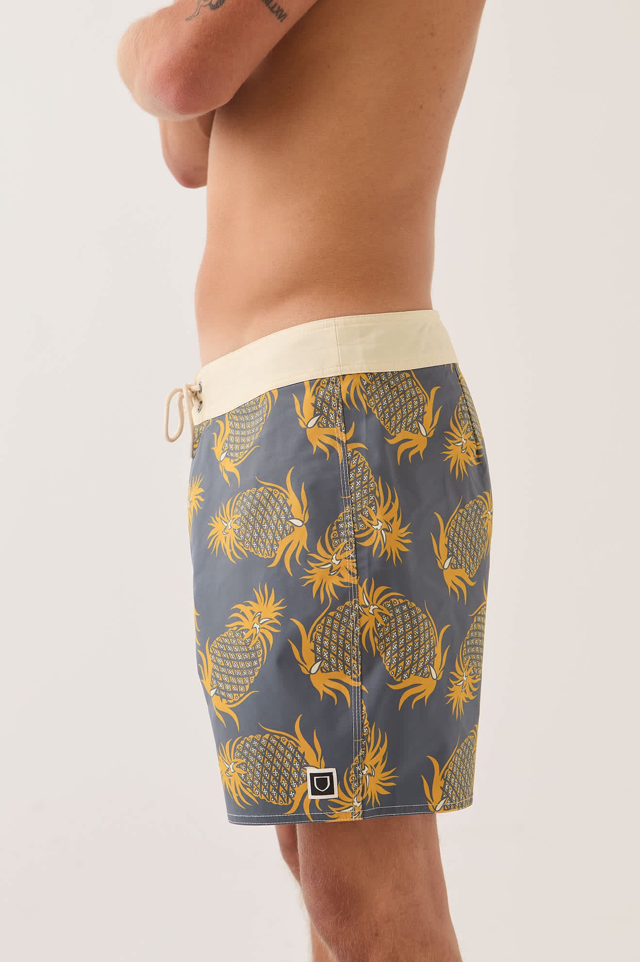 Men's Classic Trunk 17" in the color Future Grey/Golden Pineapple - Additional Fit image