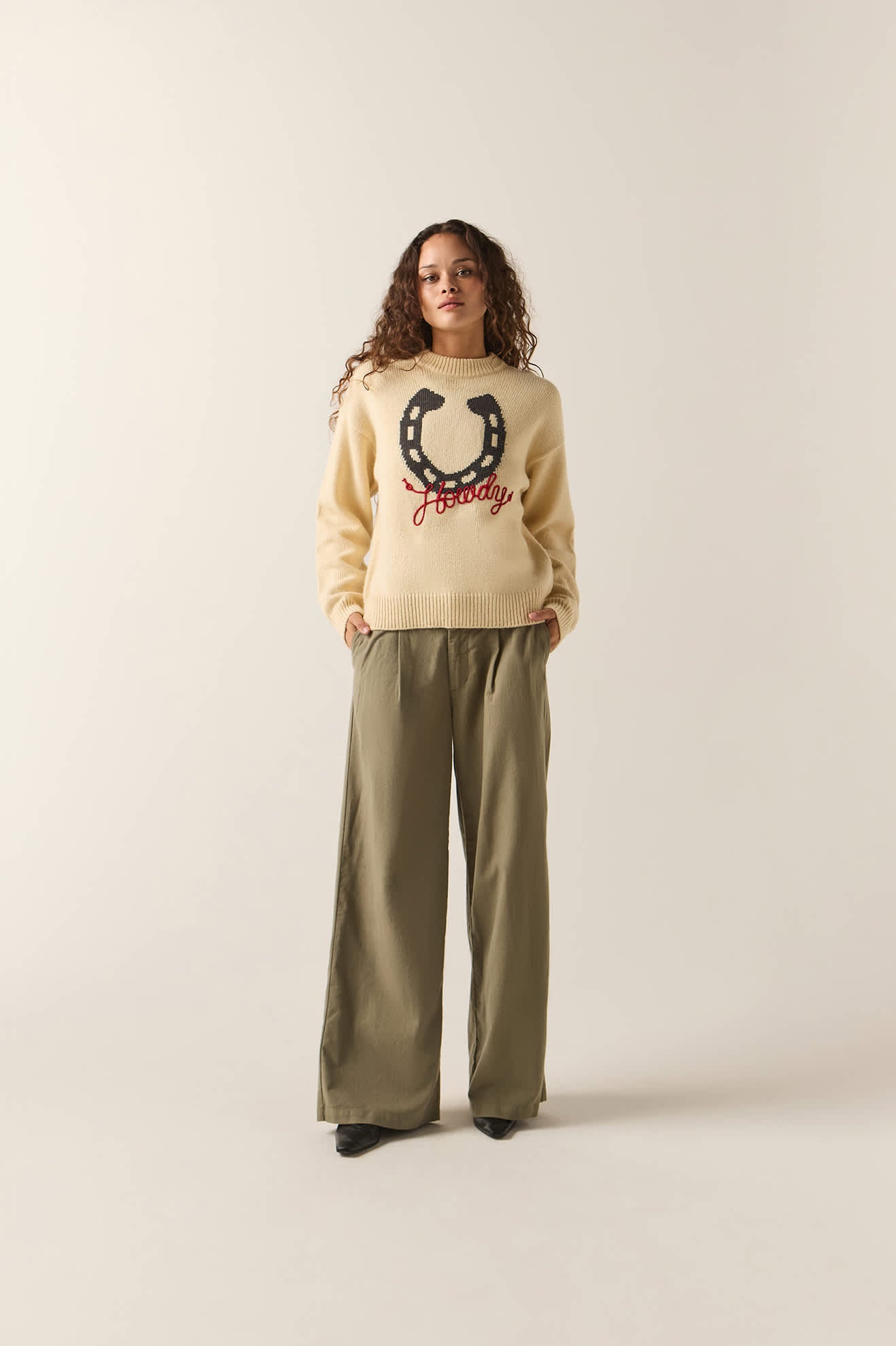 Women's Howdy Crew Sweater in the color Whitecap - Additional Fit image