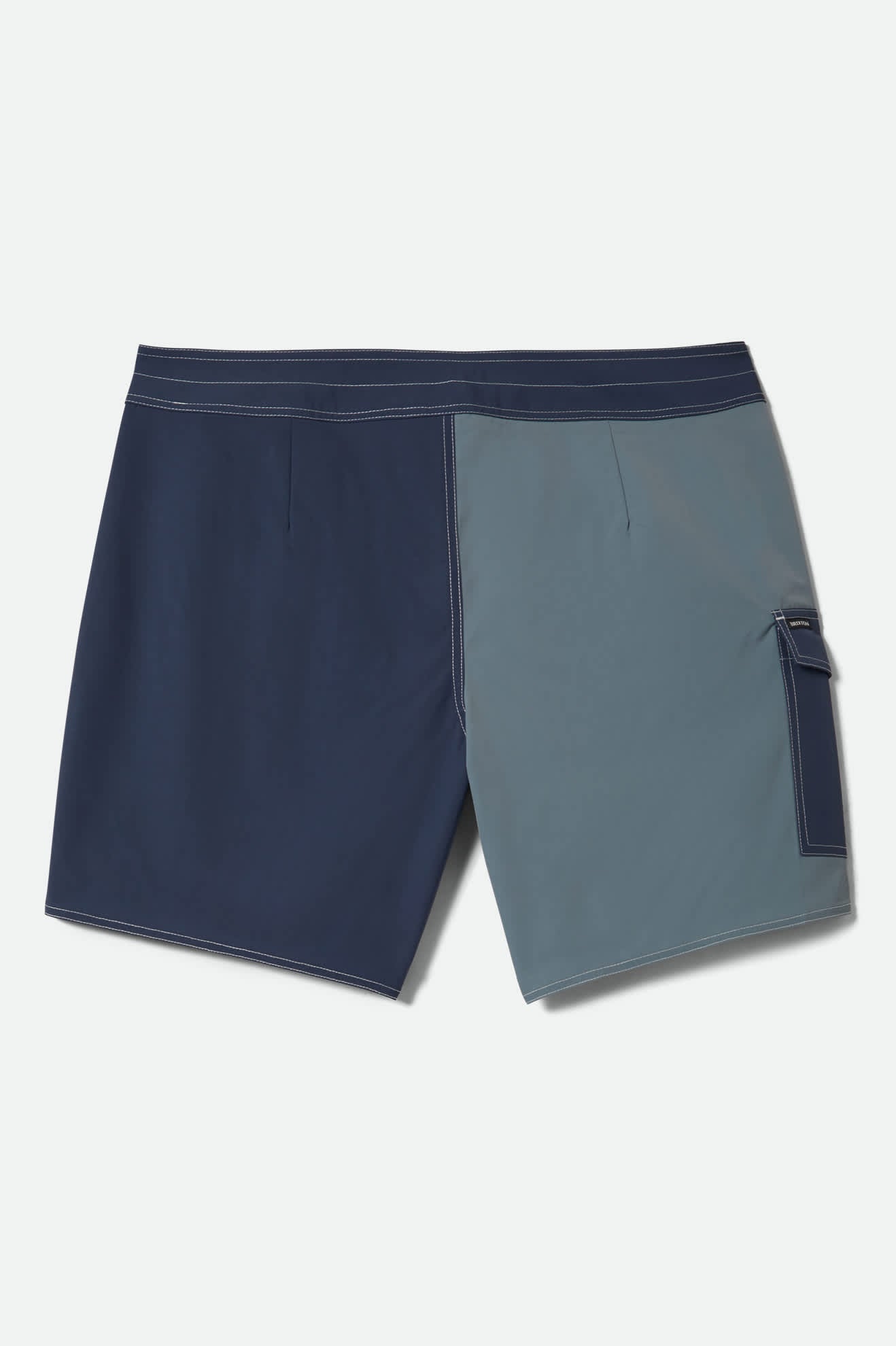 Men's Classic Trunk 17" in the color Washed Navy/Trooper - Additional Laydown image