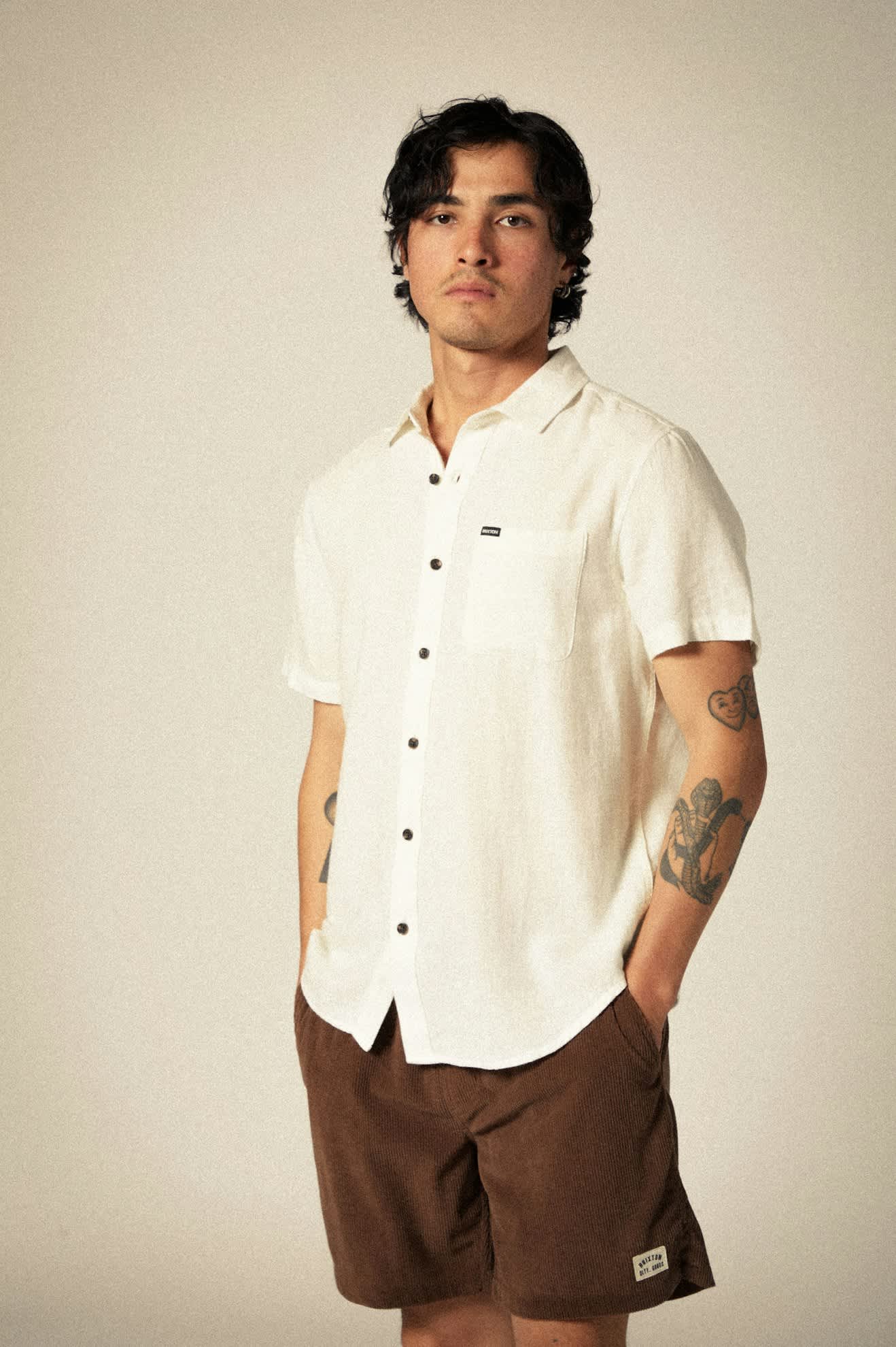 
       Men&#39;s Charter Organic Cotton Linen Blend S/S Shirt in the color Egret White - Men&#39;s Side View
     