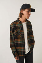Men's Bowery Flannel in the color Black/Pine Needle - Additional Fit image